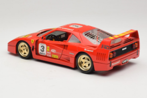 Ferrari F40 #3 Pirelli Red 1987 Bburago 1:18 3332-P4 Diecast — photo 7 of 8