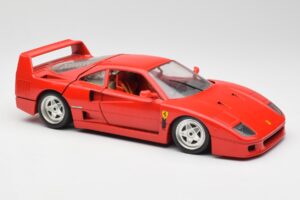 Ferrari F40 Red Bburago 1:18 3032 Diecast — photo 6 of 8