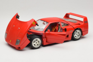 Ferrari F40 Red Diamond Edition Bburago 1:18 3022-P1 Diecast — photo 2 of 8