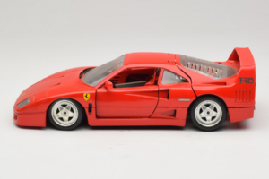 Ferrari F40 Red Diamond Edition Bburago 1:18 3022-P1 Diecast — photo 4 of 8