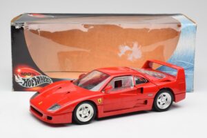 Ferrari F40 Red Hot Wheels 1:18 23911 Diecast — photo 8 of 8
