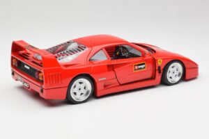 Ferrari F40 Red Bburago 1:18 3332 Diecast — photo 3 of 8