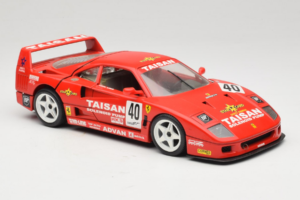 Ferrari F40 #40 T. Ohta / A. Reid Taisan Red 1987 Bburago 1:18 3022-T1 Diecast — photo 6 of 8