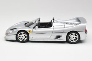 Ferrari F50 Cabriolet Silver Bburago 1:18 3372 Diecast — photo 4 of 8