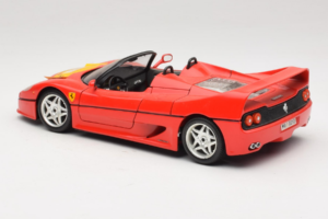 Ferrari F50 Convertible 50 Jahre Ferrari 24 Jahre Bburago FMC Red Bburago 1:18 3352-P1 Diecast — photo 7 of 8
