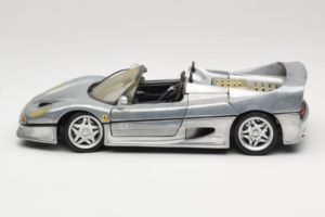 Ferrari F50 Convertible Chrome Silver Limited Edition Hot Wheels 1:18 25741 Diecast — photo 4 of 8