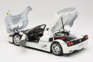 Ferrari F50 Convertible White Bburago 1:18 3352-W1 Diecast — photo 5 of 8