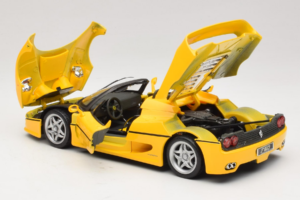 Ferrari F50 Convertible Shell Yellow Maisto 1:18 3076-Y2 Diecast — photo 5 of 8