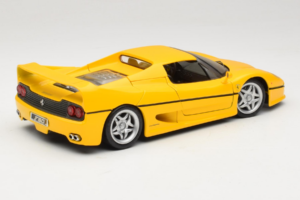Ferrari F50 Coupe Shell Yellow Maisto 1:18 3076-Y1 Diecast — photo 3 of 8