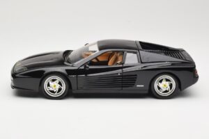 Ferrari F512M Black Hot Wheels 1:18 23922 Diecast — photo 4 of 8