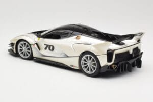 Ferrari FXX-K Evo #70 White Bburago 1:18 18-16012 Diecast — photo 7 of 8