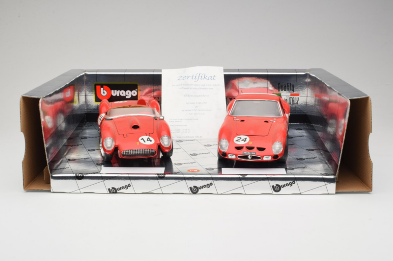 Ferrari Gift Set 250 Testa Rossa & 250 GTO Red Bburago 1:18 Ferrari Gift Set 250 Testa Rossa & 250 GTO Red Bburago 1:18 GC002 Diecast