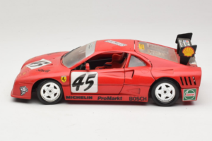 Ferrari 288 GTO Evoluzione #45 Red Revell 1:18 48820 Diecast — photo 4 of 8