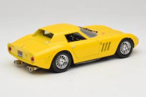 Ferrari 250 GTO Yellow Guiloy 1:18 67525 Diecast — photo 3 of 8