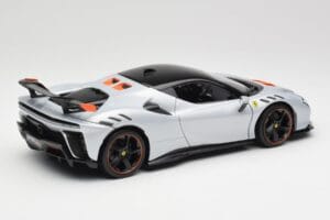 Ferrari SF90 XX Stradale Arctic White Bburago 1:18 18-16020W Diecast — photo 3 of 8