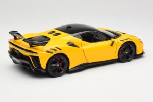 Ferrari SF90 XX Stradale Giallo Modena Bburago 1:18 18-16020Y Diecast — photo 3 of 8