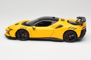 Ferrari SF90 XX Stradale Giallo Modena Bburago 1:18 18-16020Y Diecast — photo 4 of 8
