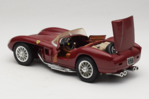 Ferrari Testa Rossa Dark Red Shell Shell 1:18 40026 Diecast — photo 5 of 8