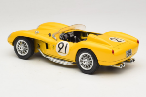 Ferrari 250 Testa Rossa #91 Yellow Limited Edition Bburago 1:18 3007-Y1 Diecast — photo 7 of 8