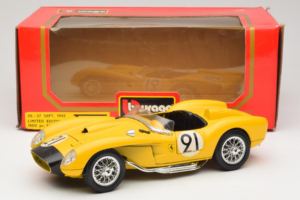 Ferrari 250 Testa Rossa #91 Yellow Limited Edition Bburago 1:18 3007-Y1 Diecast — photo 8 of 8