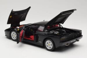 Ferrari Testarossa Black Kyosho 1:18 08425BK Diecast — photo 5 of 8