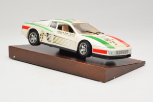 Ferrari Testarossa Italia 90 White Bburago 1:18 3059-W1 Diecast — photo 7 of 8