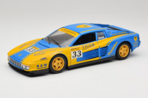 Ferrari Testarossa Bburago 1:18 7019 Diecast