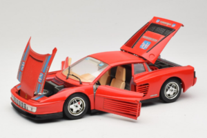 Ferrari Testarossa PPG Auto Refinish Red Bburago 1:18 3039-P3 Diecast — photo 2 of 8