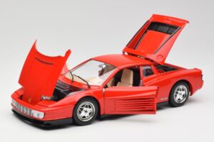 Ferrari Testarossa Red Bburago 1:18 3019 Diecast — photo 2 of 8