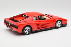 Ferrari Testarossa Red Bburago 1:18 3019 Diecast — photo 3 of 8