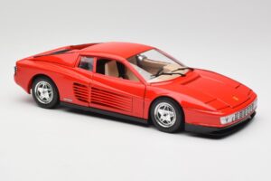 Ferrari Testarossa Red Bburago 1:18 3019 Diecast — photo 6 of 8
