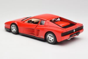 Ferrari Testarossa Red Bburago 1:18 3019 Diecast — photo 7 of 8