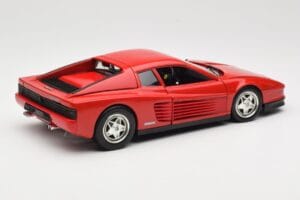 Ferrari Testarossa Red Hot Wheels 1:18 23918 Diecast — photo 3 of 8