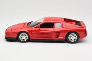 Ferrari Testarossa Red Hot Wheels 1:18 23918 Diecast — photo 4 of 8