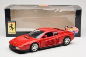 Ferrari Testarossa Red Hot Wheels 1:18 23918 Diecast — photo 8 of 8