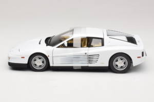 Ferrari Testarossa White Miami Vice Hot Wheels 1:18 P9904 Diecast — photo 3 of 6