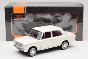 Fiat 124 White IXO 1:18 18CMC205OP Diecast — photo 8 of 8
