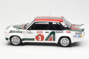Fiat 131 Abarth #3 M. Alen / I. Kivimaki Winner Rally 1000 Lakes 1980 Kyosho 1:18 08376H Diecast — photo 4 of 8