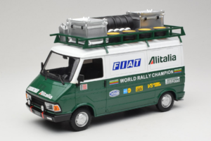 Fiat 242 Alitalia Rally Team Assistance With Trailer 1978 IXO 1:18 18CMC027WX Diecast — photo 2 of 7