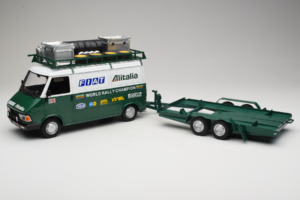 Fiat 242 Alitalia Rally Team Assistance With Trailer 1978 IXO 1:18 18CMC027WX Diecast