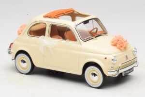 Fiat 500 L Ivory Wedding Gift Norev 1:18 187780 Diecast — photo 4 of 6