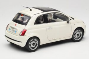 Fiat 500 White Mondo Motors 1:18 500291 Diecast — photo 3 of 8