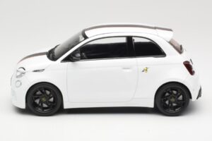 Abarth 500e White IXO 1:18 MCG18497 Diecast — photo 3 of 6
