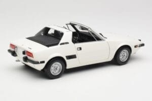 Fiat X1/9 White Minichamps 1:18 100121685 Diecast — photo 3 of 8