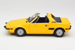 Fiat X1/9 Yellow Minichamps 1:18 100121664 Diecast — photo 4 of 8