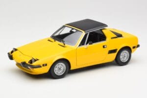 Fiat X1/9 Yellow Minichamps 1:18 100121664 Diecast