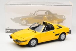 Fiat X1/9 Yellow Minichamps 1:18 100121664 Diecast — photo 8 of 8