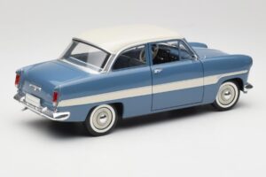 Ford Taunus 12M P2 Blue Stripes Revell 1:18 08880-M1 Diecast — photo 3 of 8