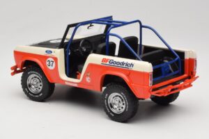 Ford Bronco Baja #37 1966 GreenLight 1:18 19037 Diecast — photo 5 of 6
