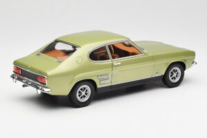 Ford Capri Mk1 Light Green Metallic Minichamps 1:18 18008900 Diecast — photo 3 of 8